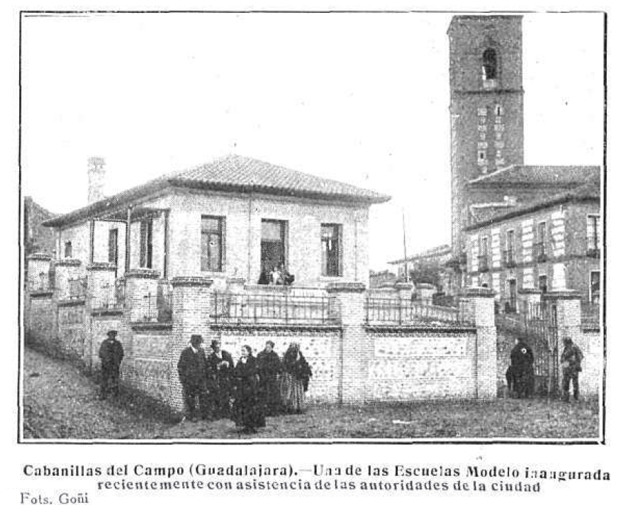Inauguración de las escuelas de Cabanillas en 1926 / Francisco Goñi