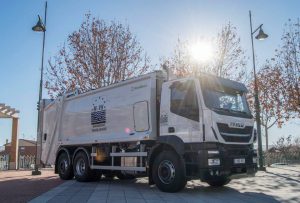 26733596_2069513719729838_6876993092599873171_n